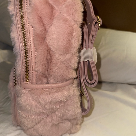 COPY - Juicy Couture LETS GET COZY BACKPACK - Picture 6 of 11